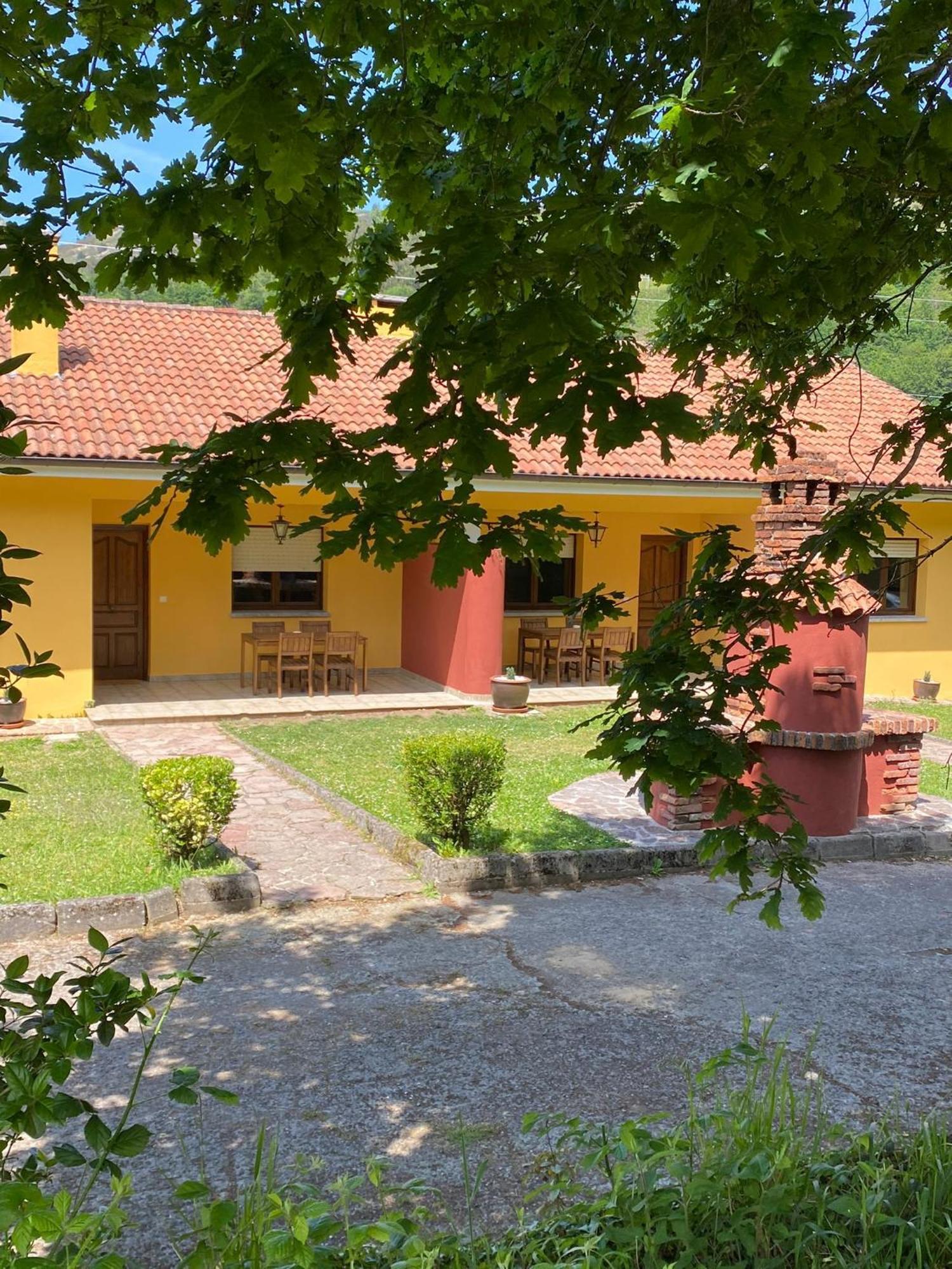 Finca La Cuesta Onís エクステリア 写真